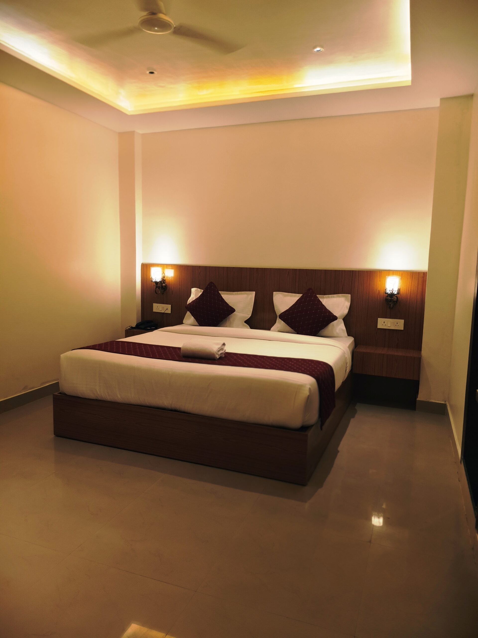 Hotel-Vinayakam-Varanasi